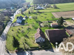 Domain in Saint-Cosme (68210)