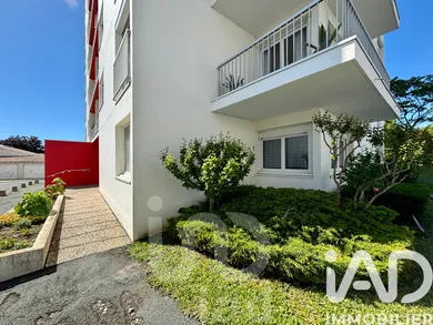 Apartment in Royan (17200)