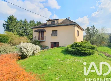 House in Cintrey (70120)