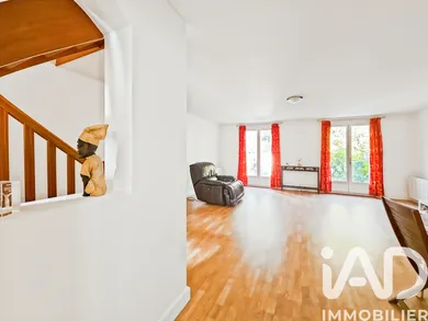 Maison traditionnelle à Montreuil (93100)
