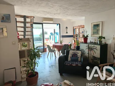 House in Bages (11100)