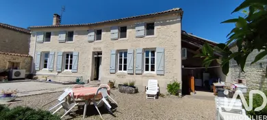 Maison de village à Gourvillette (17490)