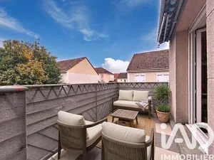 Apartment in Roissy-en-Brie (77680)