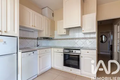Apartment in Cestas (33610)