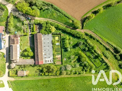 Demeure à Champdeniers-Saint-Denis (79220)