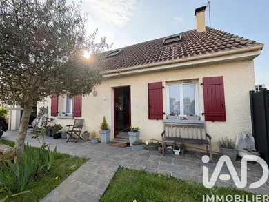 Traditional house in Fontenay-Trésigny (77610)