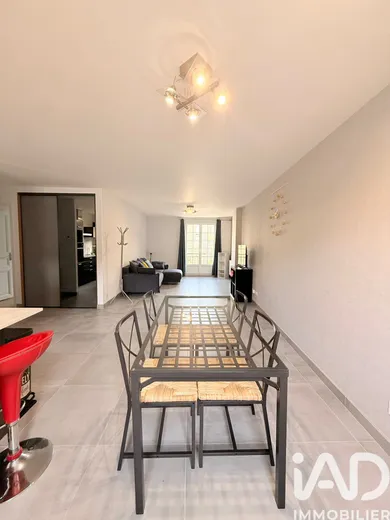 Apartment in Chaumont (52000)