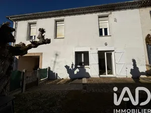 Immeuble à Vayres (33870)