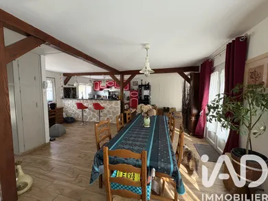 House in Bazoches-sur-le-Betz (45210)