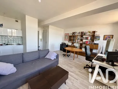 Apartment in Bordeaux (33000)