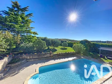 Mas in Charols (26450)