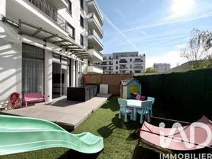Duplex in Rueil-Malmaison (92500)