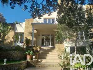 Traditional house in Sanary-sur-Mer (83110)