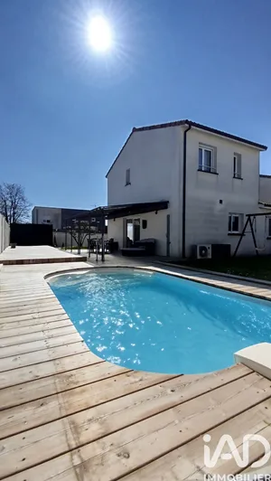 House in Le Taillan-Médoc (33320)