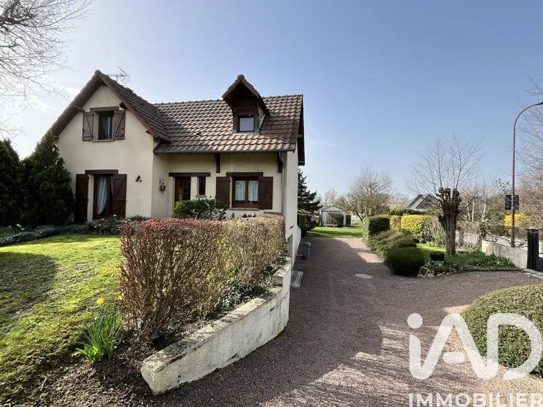 Maison 4 pièces 76 m² · à Lavau · 76 m² · 215 000 €