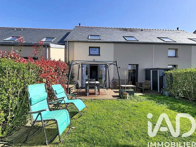 Maison 5 pièces 88 m² · à Saint-Jouan-des-Guérets · 87,8 m² · 381 900 €