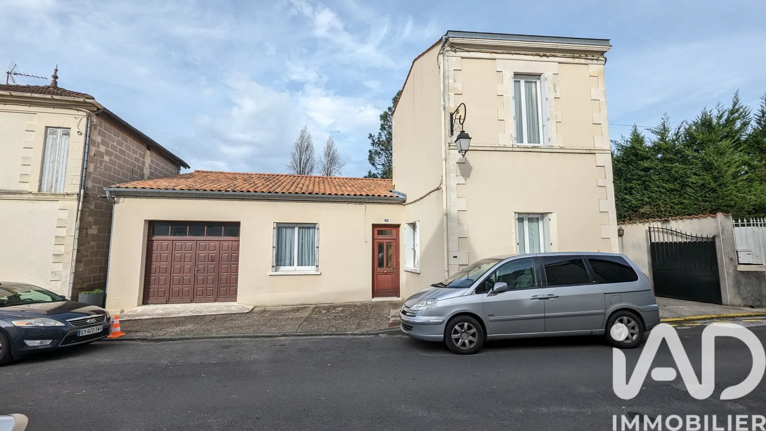 Vente maison à Montendre (17130) : maison de ville 5 pièces 138 m² — 3