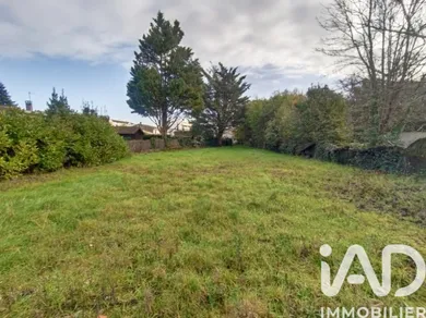 Building plot in Bordeaux (33200)