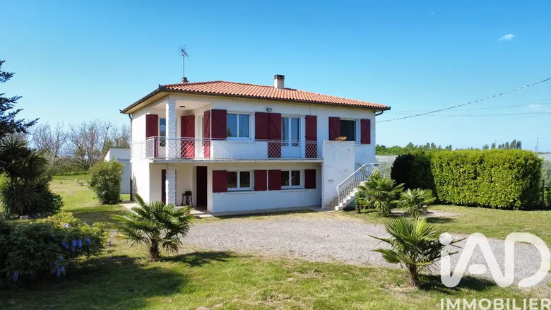 Maison 5 pièces 178 m² · à Moissac · 178 m² · 199 900 €