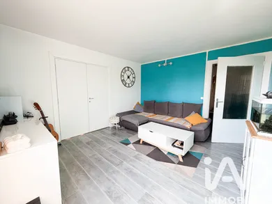 Apartment in Athis-Mons (91200)