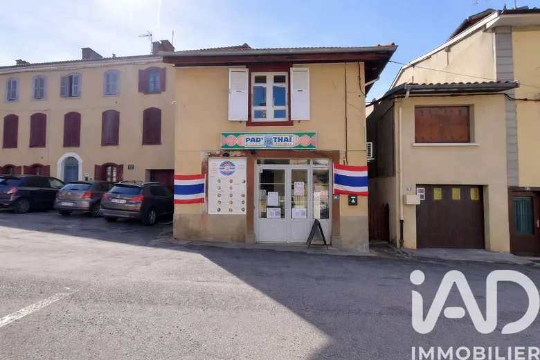 Immeuble 75 m² · à Aspet · 75 m² · 148 000 €