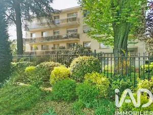 Apartment in Enghien-les-Bains (95880)