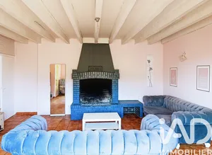 Farm in Mizérieux (42110)