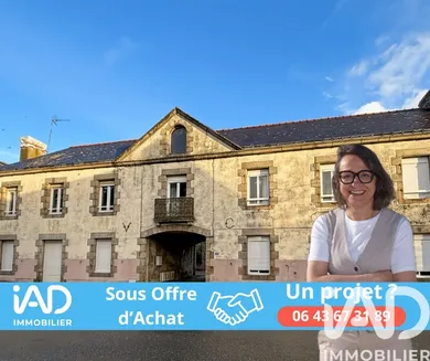 Immeuble à Plouhinec (56680)