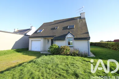 House in Andel (22400)