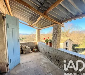 Maison de village à Lussan (30580)