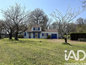 Maison à Lairoux (85400)