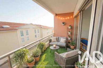 Apartment in Saint-Raphaël (83700)