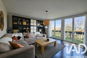 Apartment in Marly-le-Roi (78160)