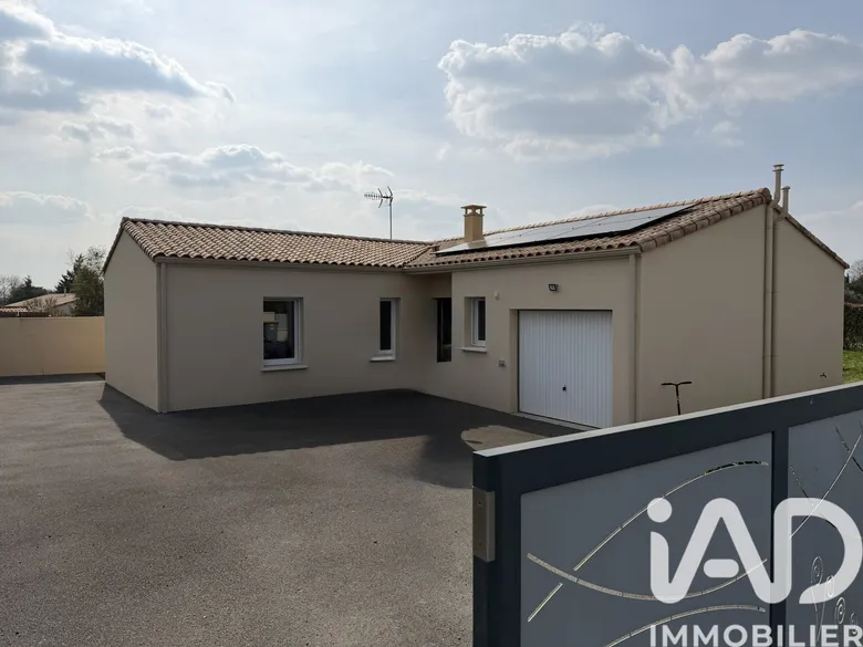 Maison 4 pièces 89 m² · à Fontenay-le-Comte · 89 m² · 199 000 €