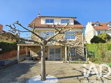 House in Brunoy (91800)