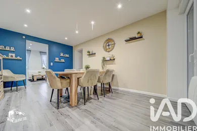 Townhouse in Petite Roselle (57540)