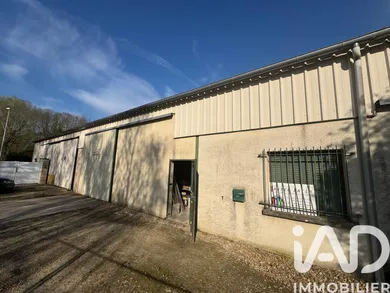 Garage in Brasles (02400)