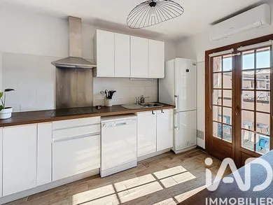 Apartment in Le Beausset (83330)