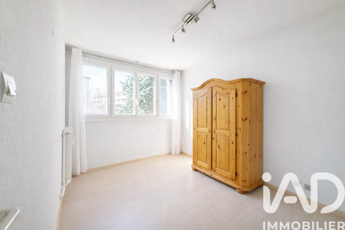 Vente appartement à Grenoble (38100) : appartement 3 pièces 62 m² — 5