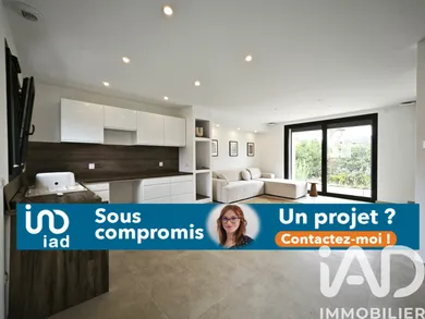 Traditional house in Roussillon (38150)