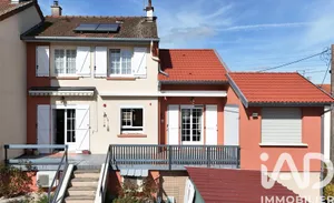 House in Nogent (52800)