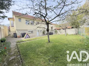 House in La Rochette (77000)