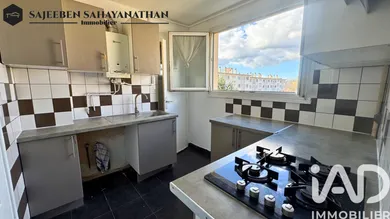 Apartment in Les Clayes-sous-Bois (78340)