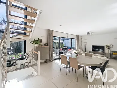 Traditional house in Saint-Maur-des-Fossés (94210)