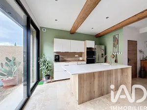 Townhouse in Feyzin (69320)