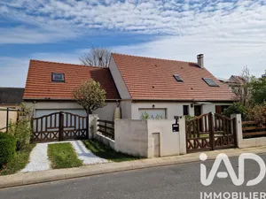 Maison traditionnelle à Charny (77410)