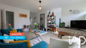 Apartment in Pessac (33600)