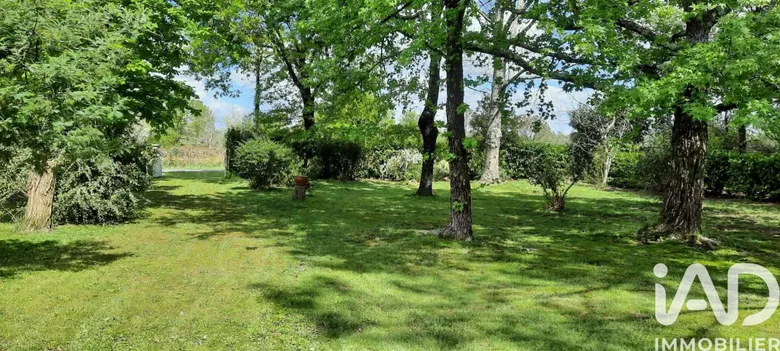 Terrain à bâtir à Lanton (33138) · 395 000 €