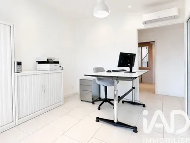 Apartment in Toulon (83000)