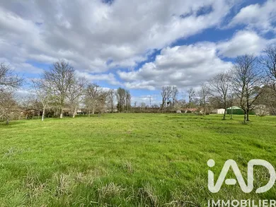 Terrain à bâtir à Villandraut (33730)